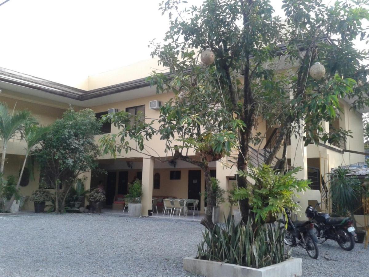11Th Street Bed And Breakfast Bacolod Exterior foto